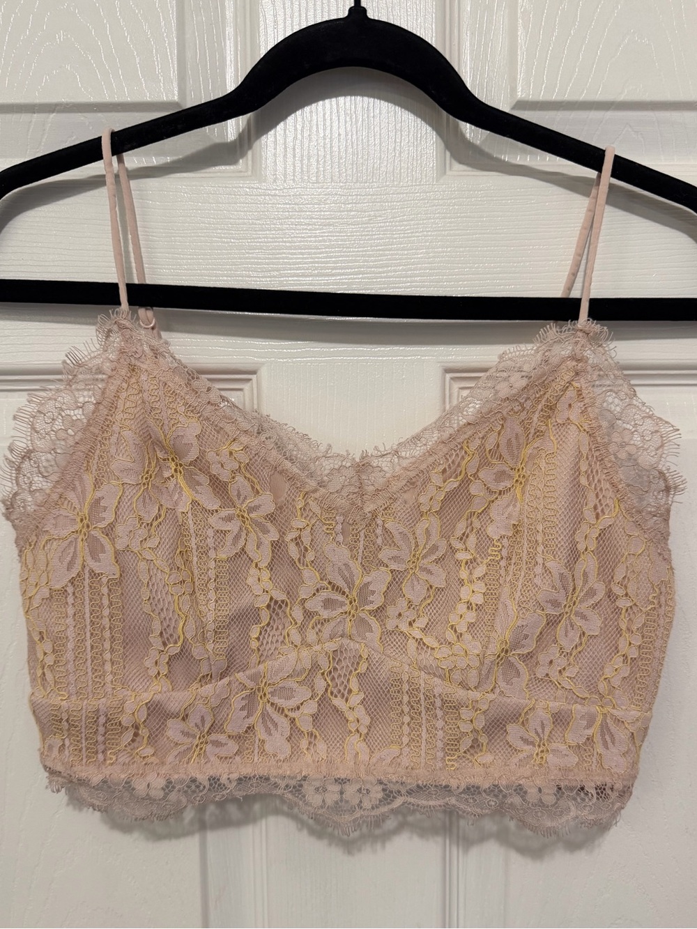 BKE Essential Lace Bralette in Blush Pink